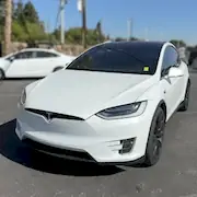 Скачать Electric Tesla Model X Driver Взломанная [MOD Всё открыто] и [MOD Меню] на Андроид